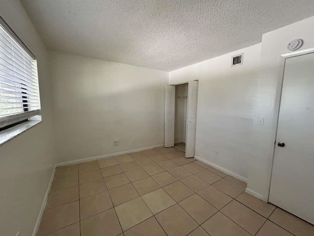 6900 Southwest 39th Street, Unit 305J Davie, FL 33314 - Photo 16 of 20 a view of an empty room