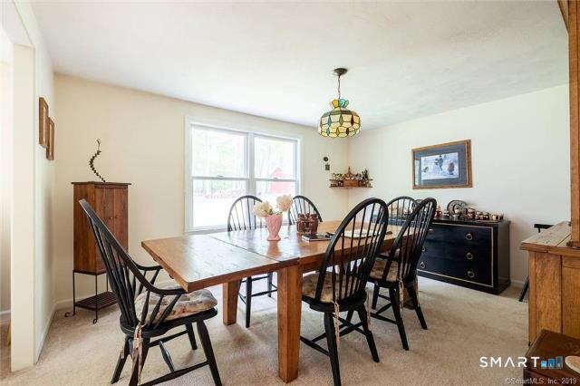 141 Flintlock Road Madison, CT 06443 - Photo 3 of 26