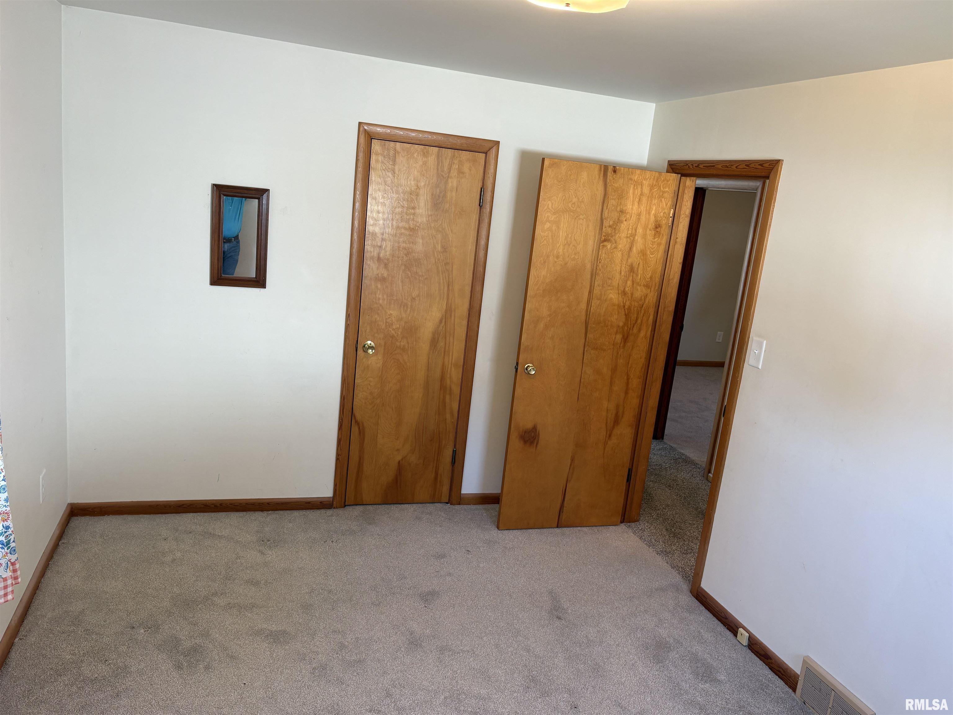 870 Park View Road Galesburg, IL 61401 - Photo 34 of 60