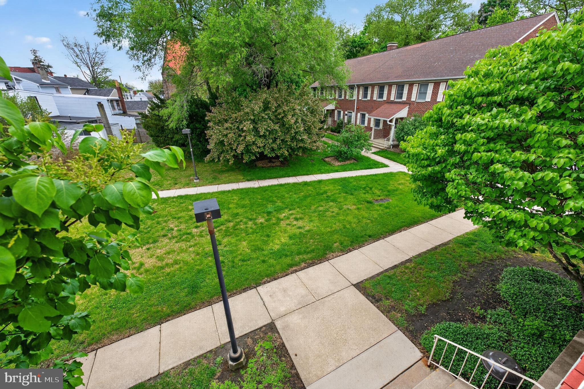 46 Buttonwood Street Mount Holly, NJ 08060 - Photo 21 of 26 View of courtyard from balcony
