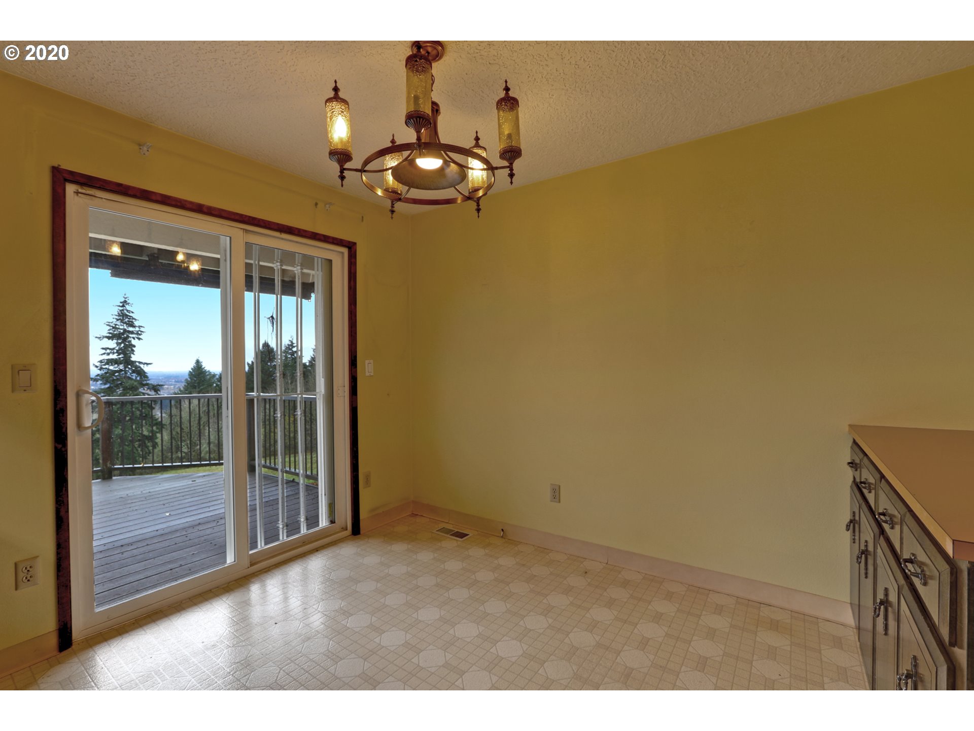13317 Northwest Germantown Road Portland, OR 97231 - Photo 11 of 32 Gallery Image 11