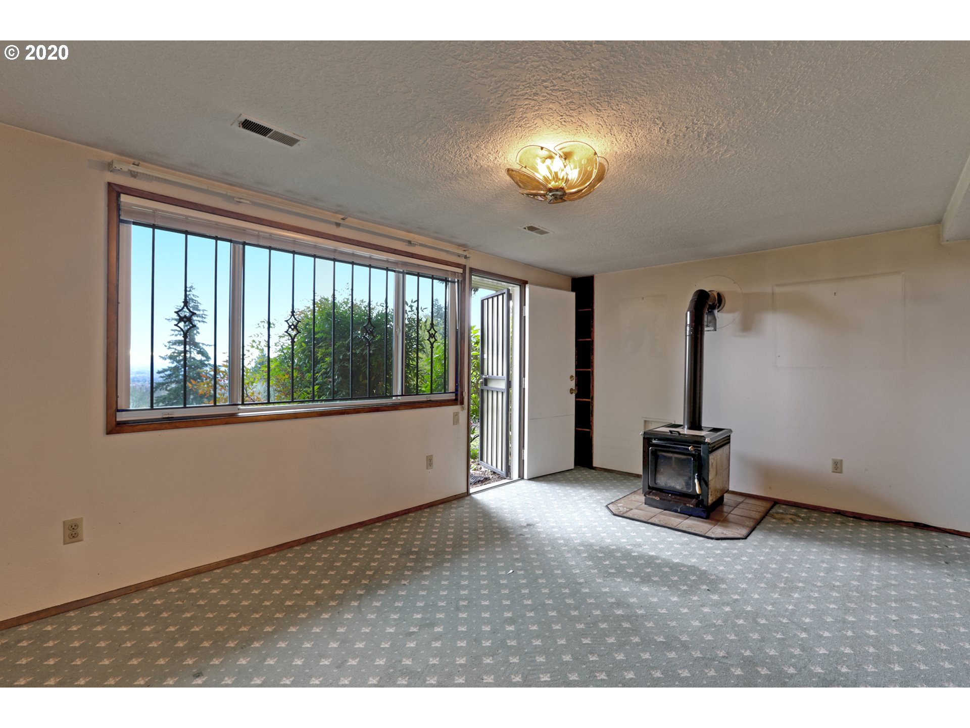 13317 Northwest Germantown Road Portland, OR 97231 - Photo 14 of 32 Gallery Image 14