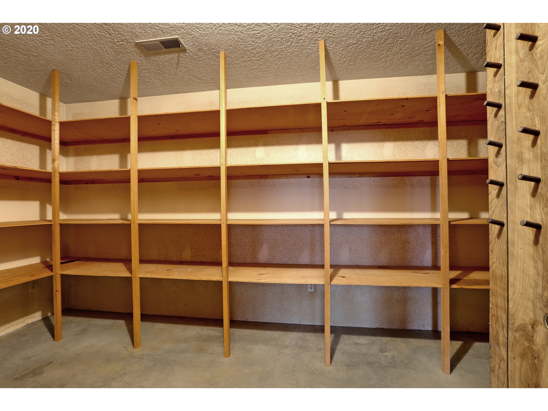 13317 Northwest Germantown Road Portland, OR 97231 - Photo 18 of 32 Gallery Image 18
