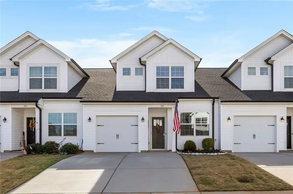 $259,999 | 105 Aleppo Lane, Greer, SC 29651