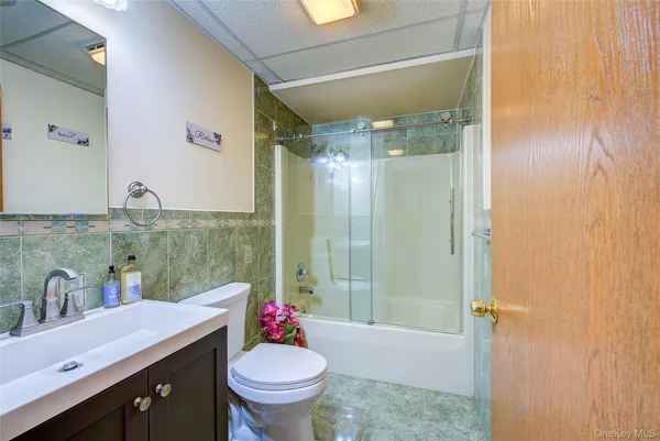 $3,400 | 41 Beechwood Avenue, Mount Vernon, NY 10553