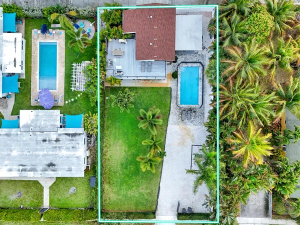 $15,000 | 311 Southeast 3rd Avenue, Delray Beach, FL 33483