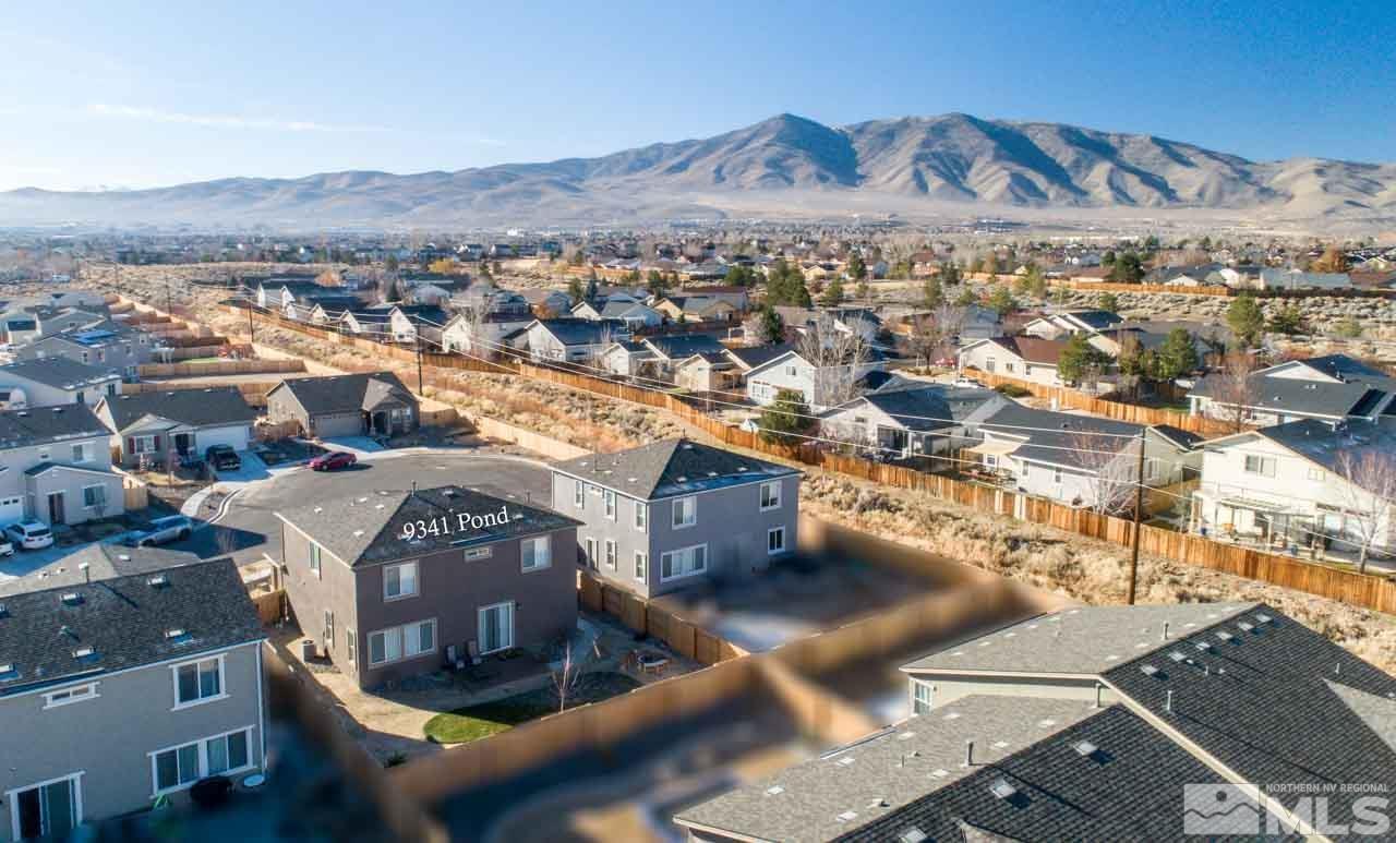 9341 Pond Court Reno, NV 89506 - Photo 29 of 30 an aerial view of residential houses with outdoor space