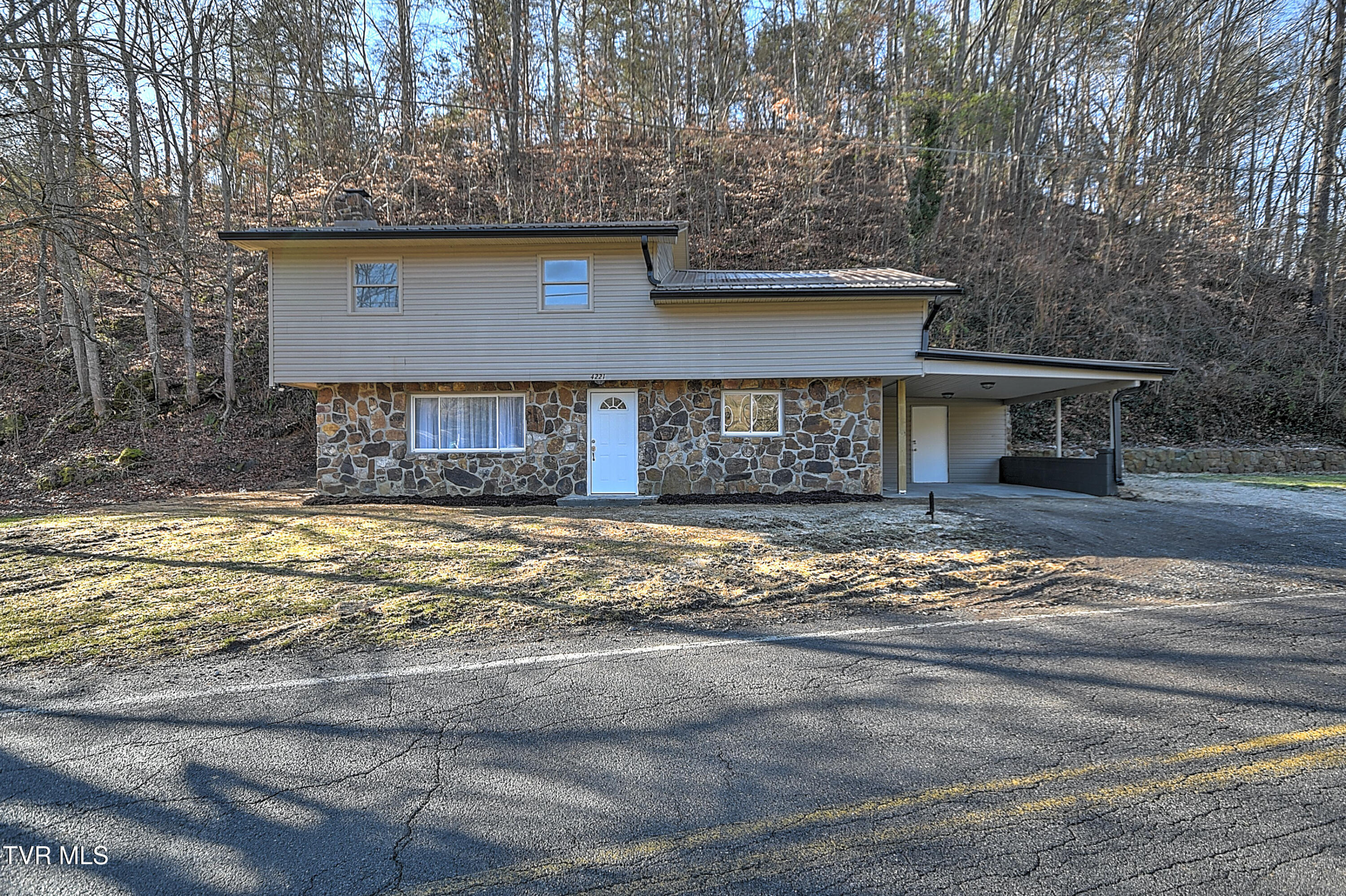 4221 Reservoir Rd CP-4