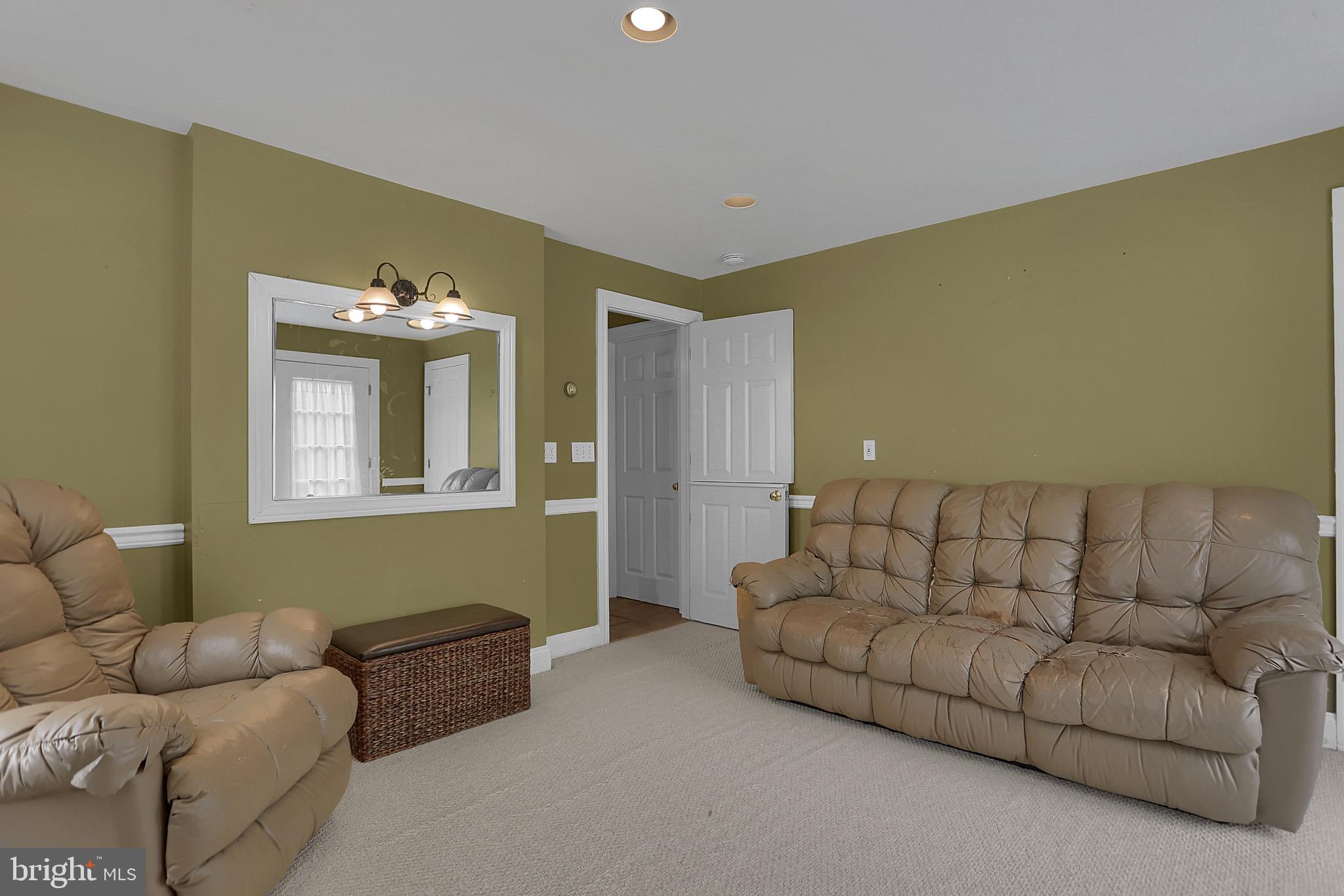 5590 Elizabethtown Road Palmyra, PA 17078 - Photo 23 of 34 Gallery Image 23