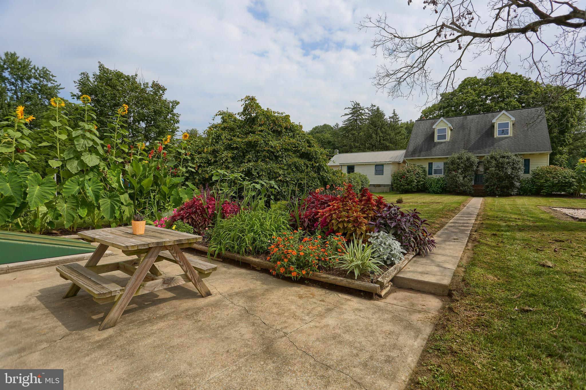 5590 Elizabethtown Road Palmyra, PA 17078 - Photo 5 of 34 Gallery Image 5