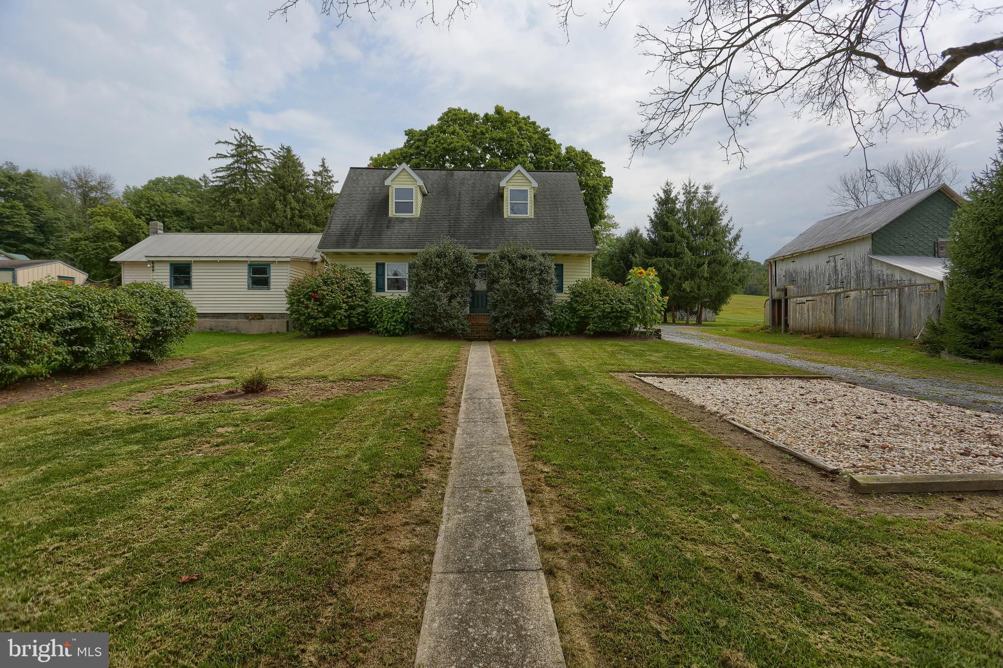 5590 Elizabethtown Road Palmyra, PA 17078 - Photo 7 of 34 Gallery Image 7