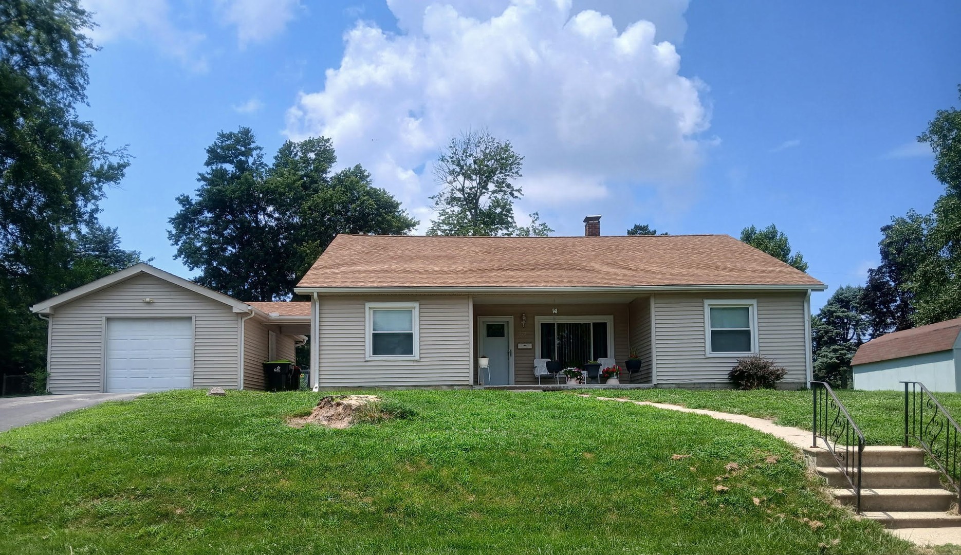 555 North 35th Street Decatur, IL 62521 - Photo 1 of 11