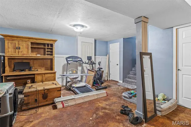 $290,000 | 103 Sunset Court, Farmington, MO 63640