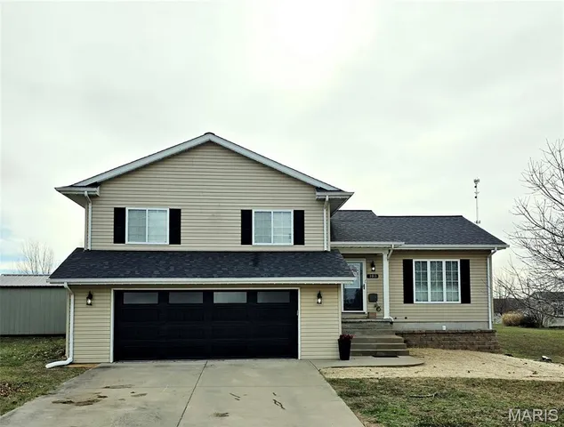 $290,000 | 103 Sunset Court, Farmington, MO 63640