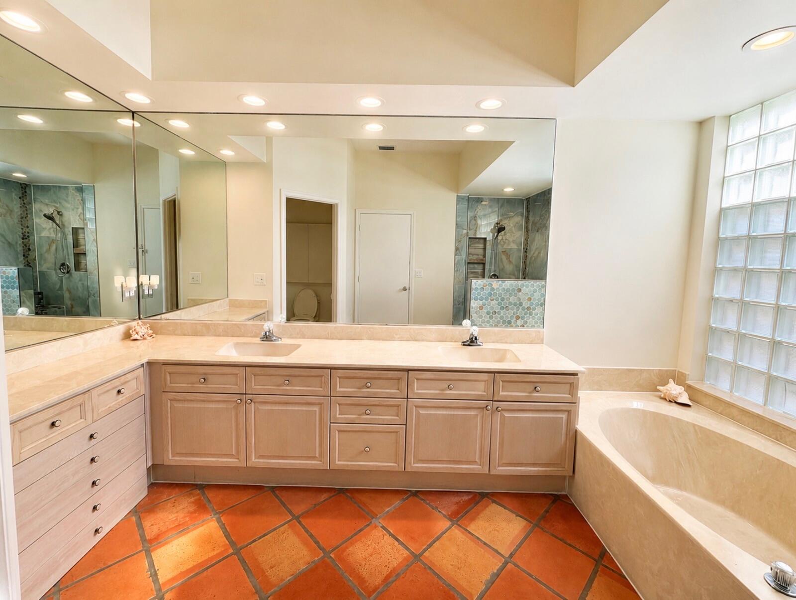 2409 Northwest 66th Drive Boca Raton, FL 33496 - Photo 16 of 24 IMG_2229