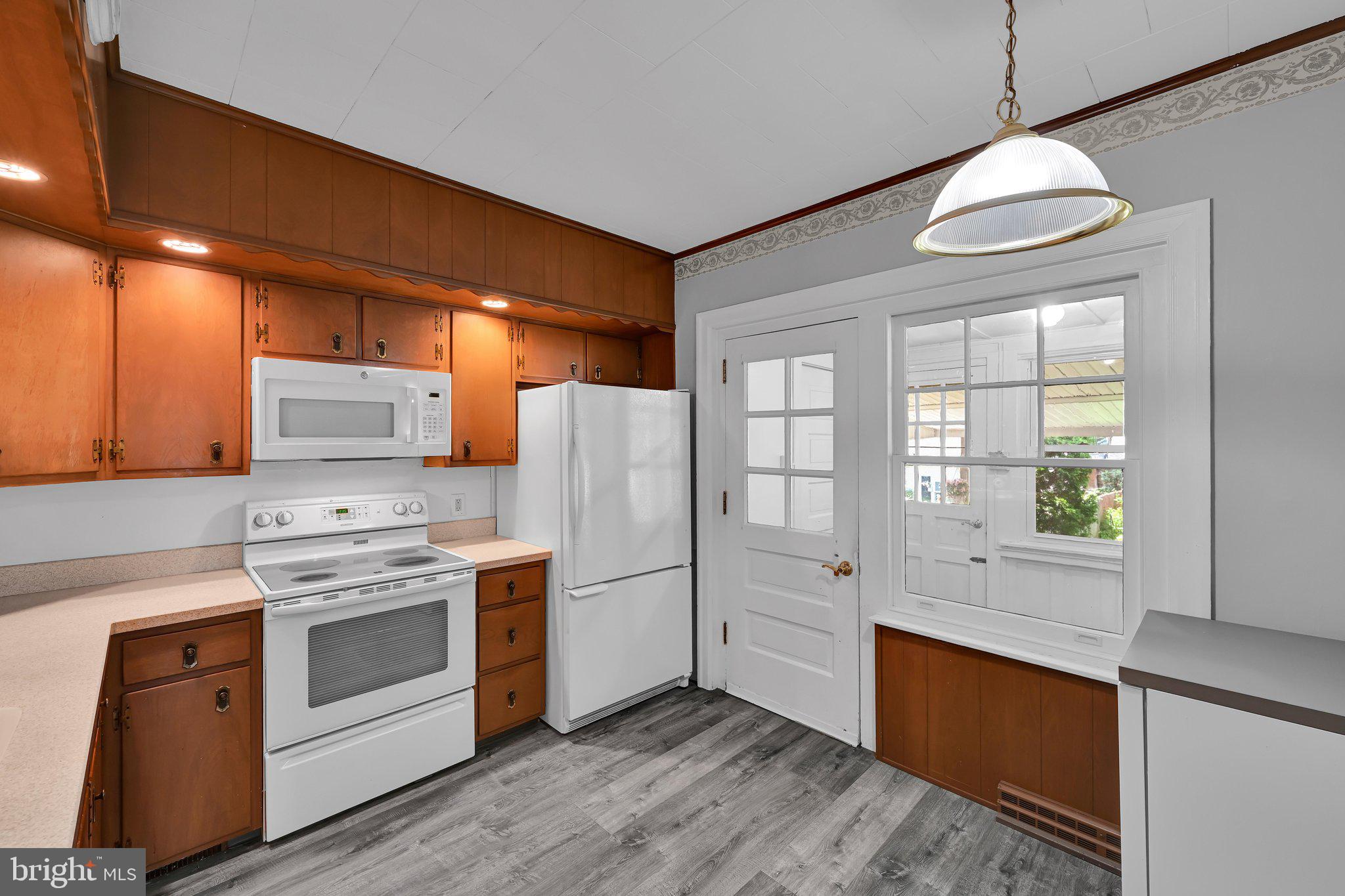 116 Park Road Reading, PA 19610 - Photo 11 of 43 Kitchen