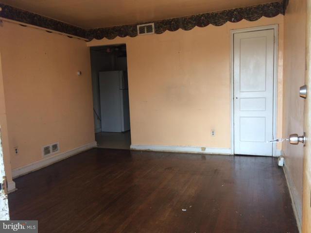 1756 Gales Street Northeast Washington, DC 20002 - Photo 2 of 6 Living Room