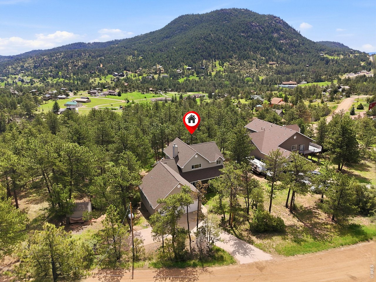 256 Choctaw Road Lyons, CO 80540 - Photo 2 of 50 a view of city and mountain