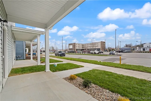 $220,000 | 1619 King Street, New Albany, IN 47150