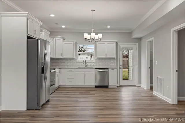 $220,000 | 1619 King Street, New Albany, IN 47150