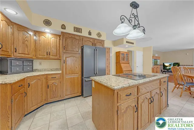 $499,900 | 210 Evergreen Court, Saylorsburg, PA 18353