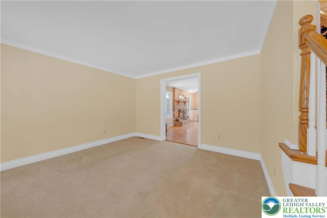 210 Evergreen Court Saylorsburg, PA 18353 - Photo 17 of 56