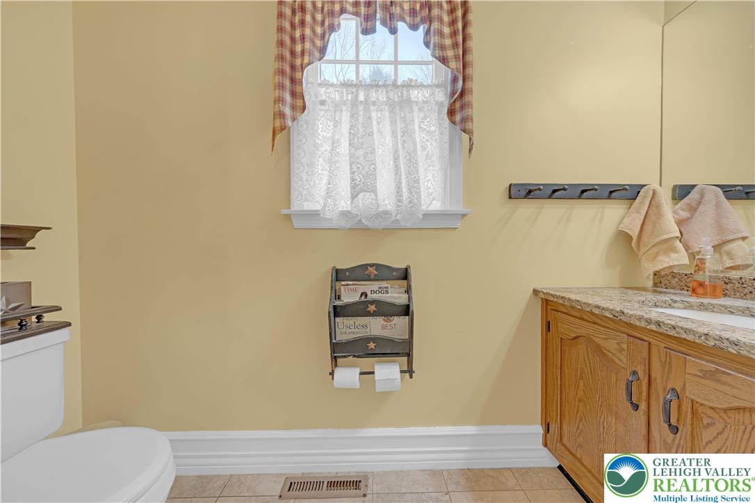 210 Evergreen Court Saylorsburg, PA 18353 - Photo 20 of 56