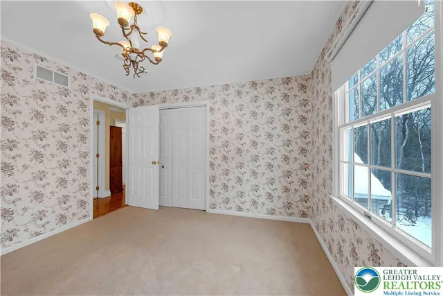 $499,900 | 210 Evergreen Court, Saylorsburg, PA 18353