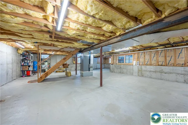 $499,900 | 210 Evergreen Court, Saylorsburg, PA 18353