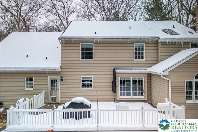 $499,900 | 210 Evergreen Court, Saylorsburg, PA 18353