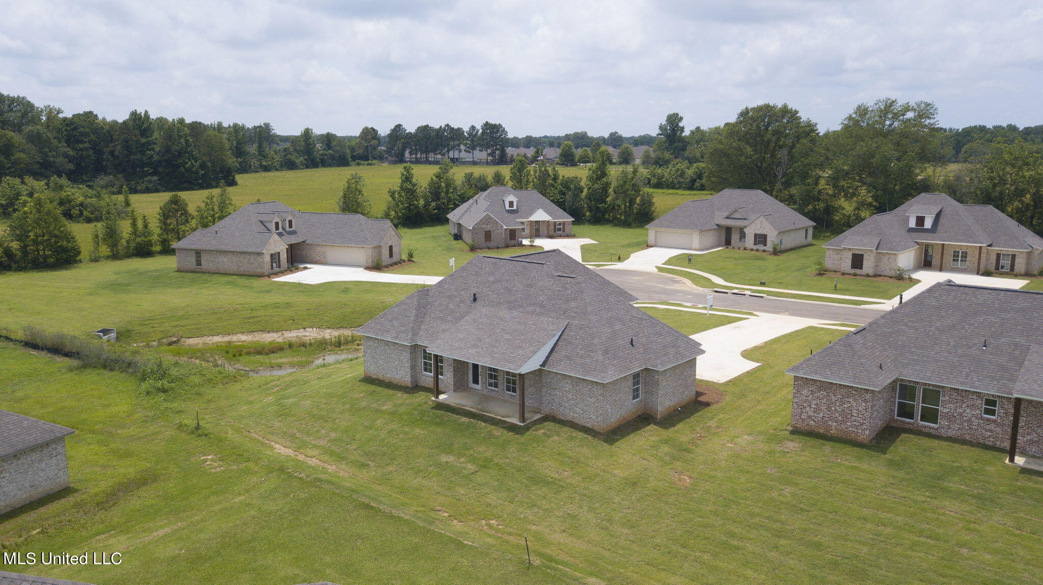 105 Porter Ridge Canton, MS 39046 - Photo 54 of 57 53-web-or-mls-105 Porter Ridge-51