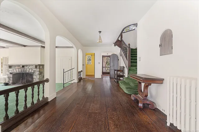 $300,000 | 69 Peckham Lane, Killingly, CT 06239