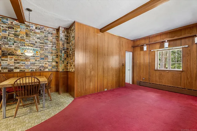 $300,000 | 69 Peckham Lane, Killingly, CT 06239