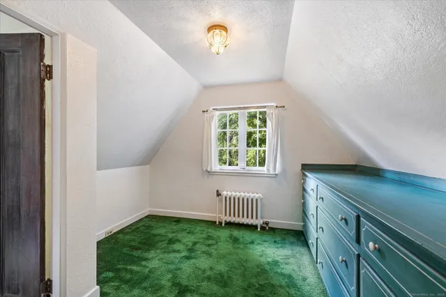 $300,000 | 69 Peckham Lane, Killingly, CT 06239