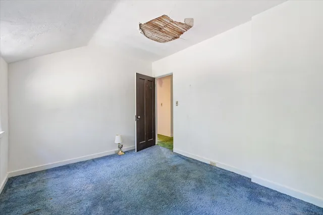 $300,000 | 69 Peckham Lane, Killingly, CT 06239