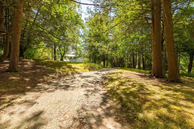 $300,000 | 69 Peckham Lane, Killingly, CT 06239