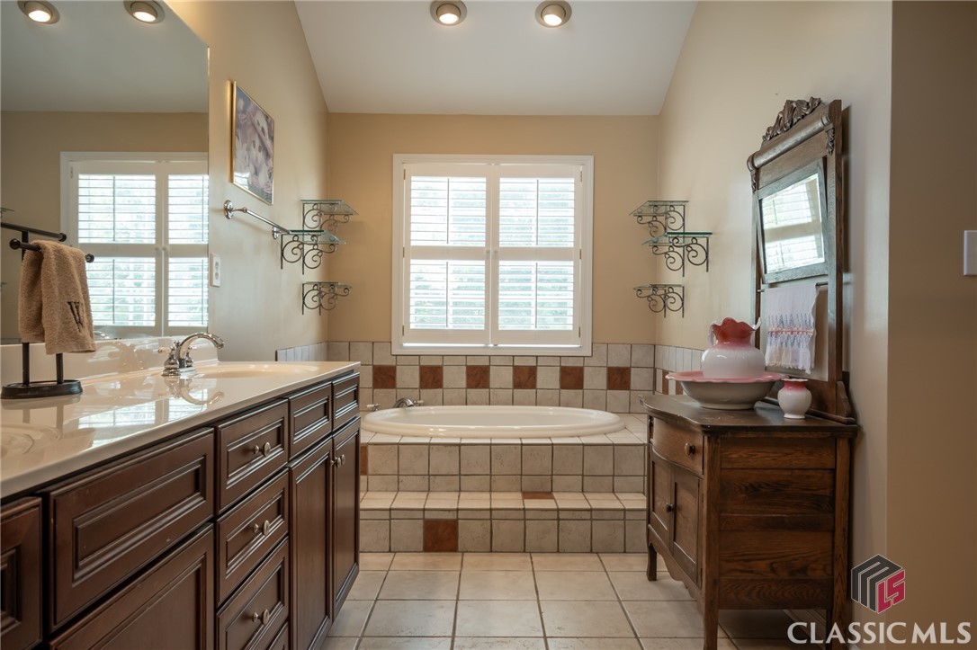 1395 Leon Ellis Road Hull, GA 30646 - Photo 38 of 68