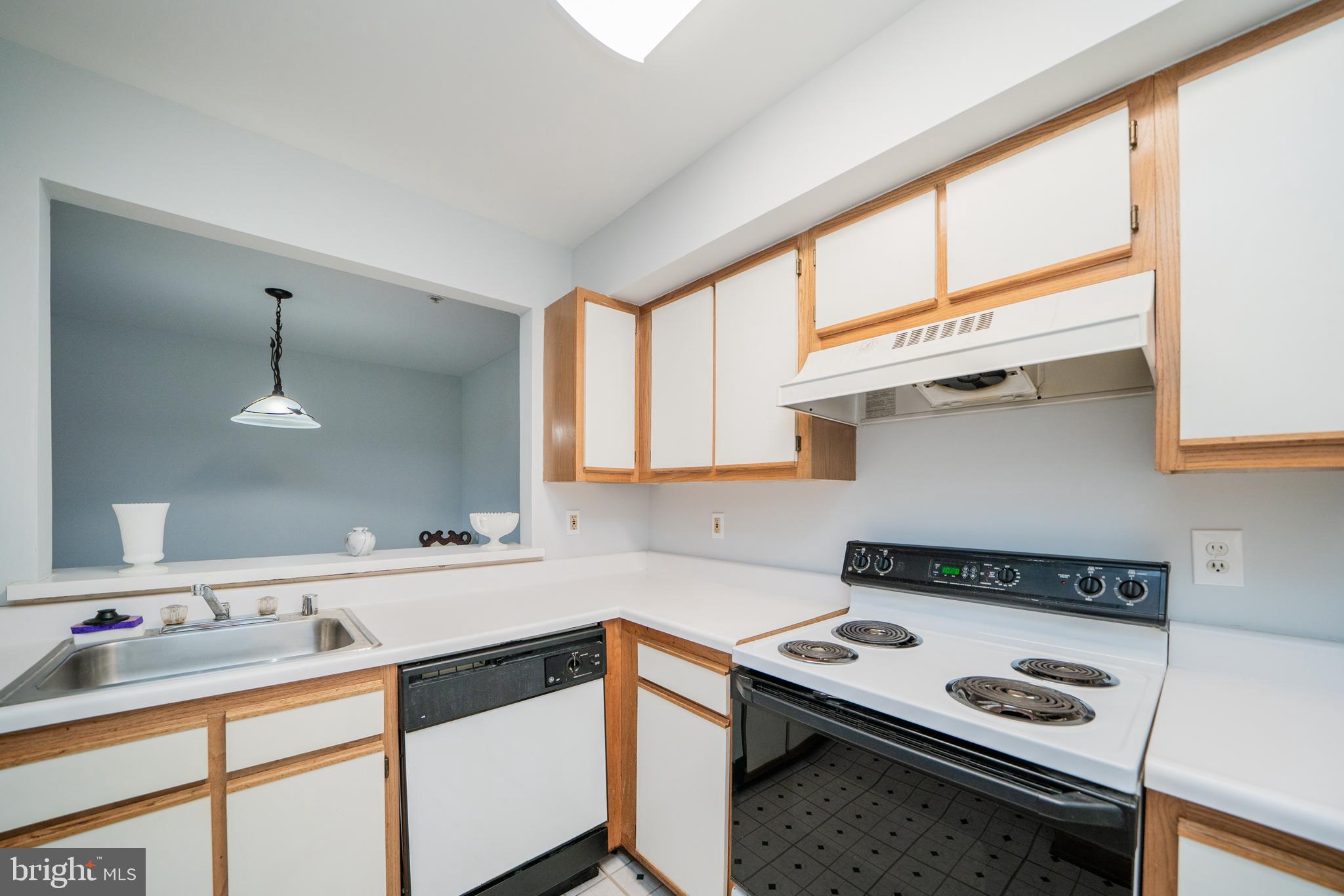 600 Moonglow Road, Unit 303 Odenton, MD 21113 - Photo 12 of 23 Gallery Image 12