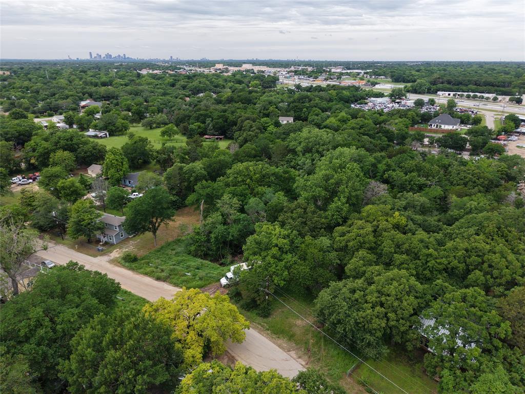 8357 Kingsfield Road Dallas, TX 75217 - Photo 8 of 8 Gallery Image 8
