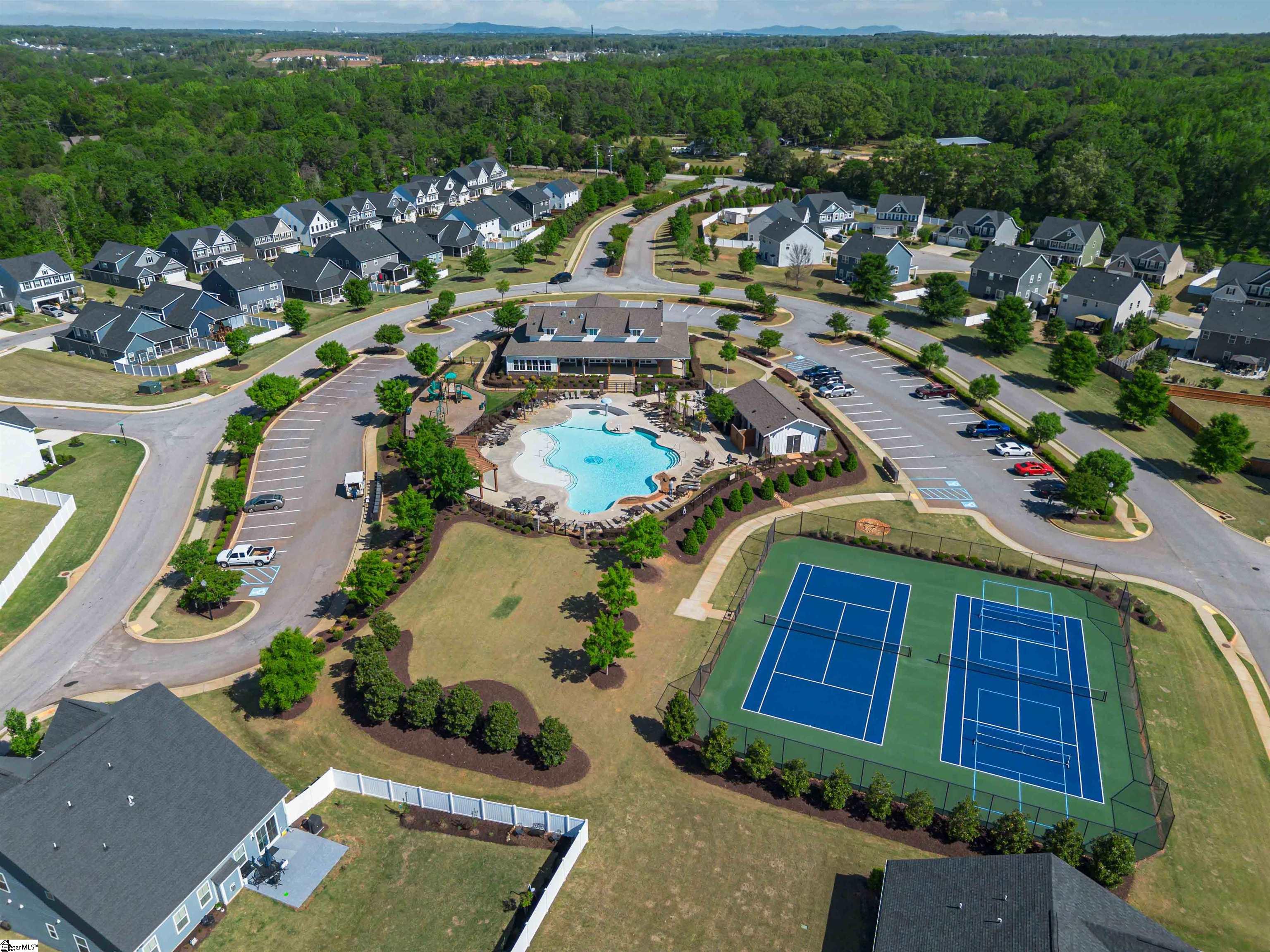 112 Mohegan Way Greenville, SC 29607 - Photo 27 of 34