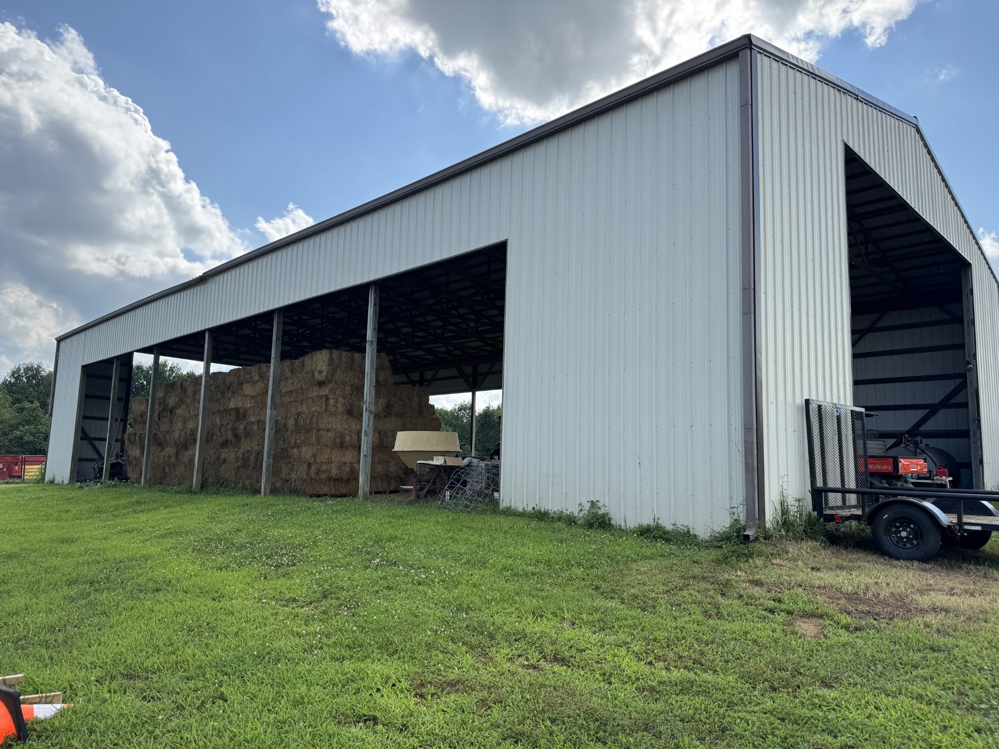 5370 Galen Road Lafayette, TN 37083 - Photo 27 of 48 a view of a house with backyard and porch