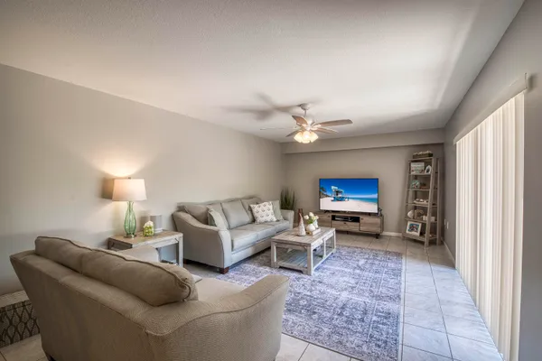 $4,700 | 1913 19th Court, Jupiter, FL 33477