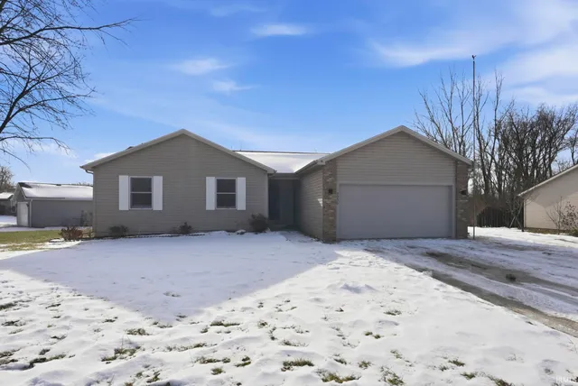 $309,970 | 5936 Arapaho Trail, Fort Wayne, IN 46825