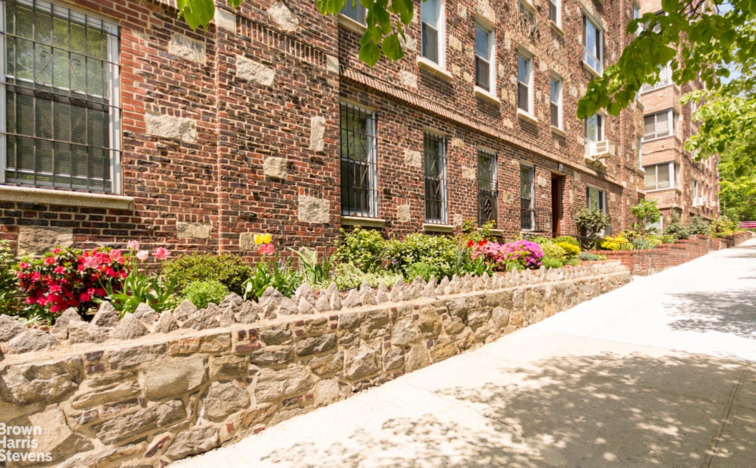 4445 Post Road, Unit 3B Bronx, NY 10471 - Photo 2 of 18