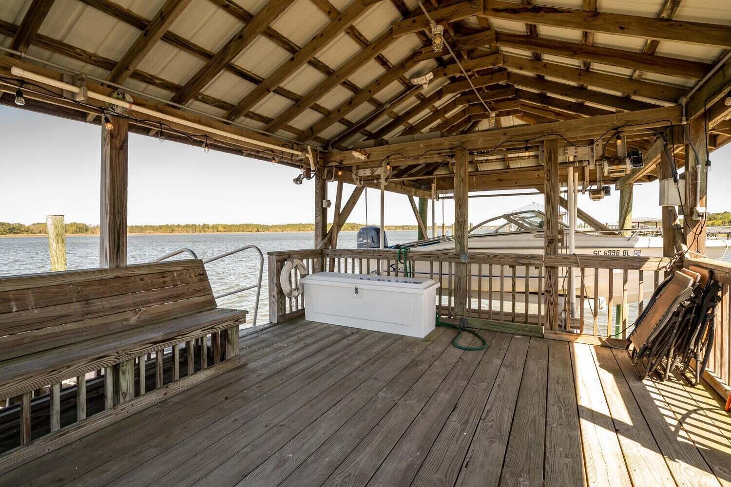 2491 River Bluff Lane Mount Pleasant, SC 29466 - Photo 11 of 40 20220411143447373259000000-o