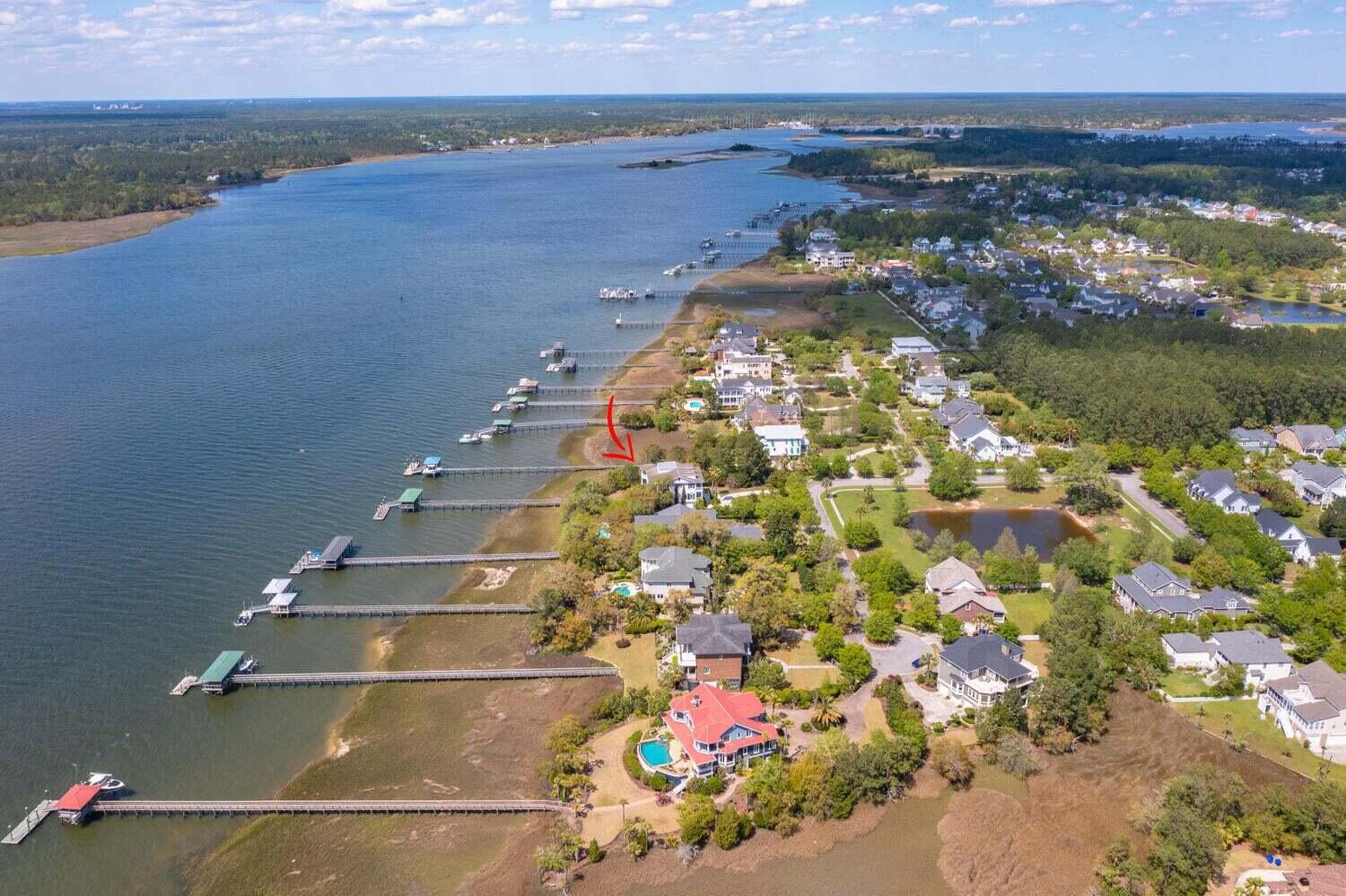 2491 River Bluff Lane Mount Pleasant, SC 29466 - Photo 31 of 40 20220411143830804025000000-o