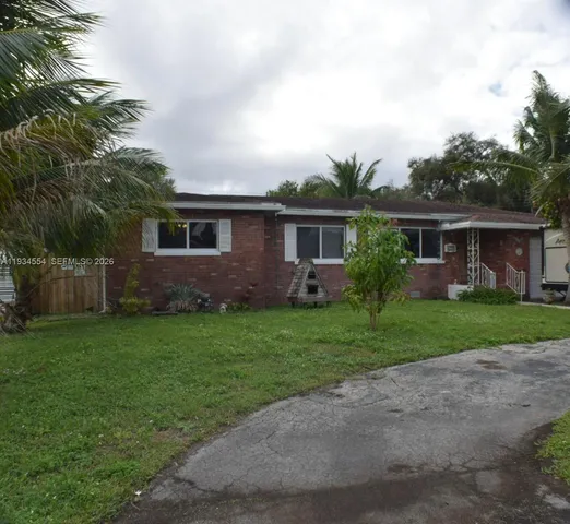 $729,900 | 630 Northeast 165th Street, Miami, FL 33162