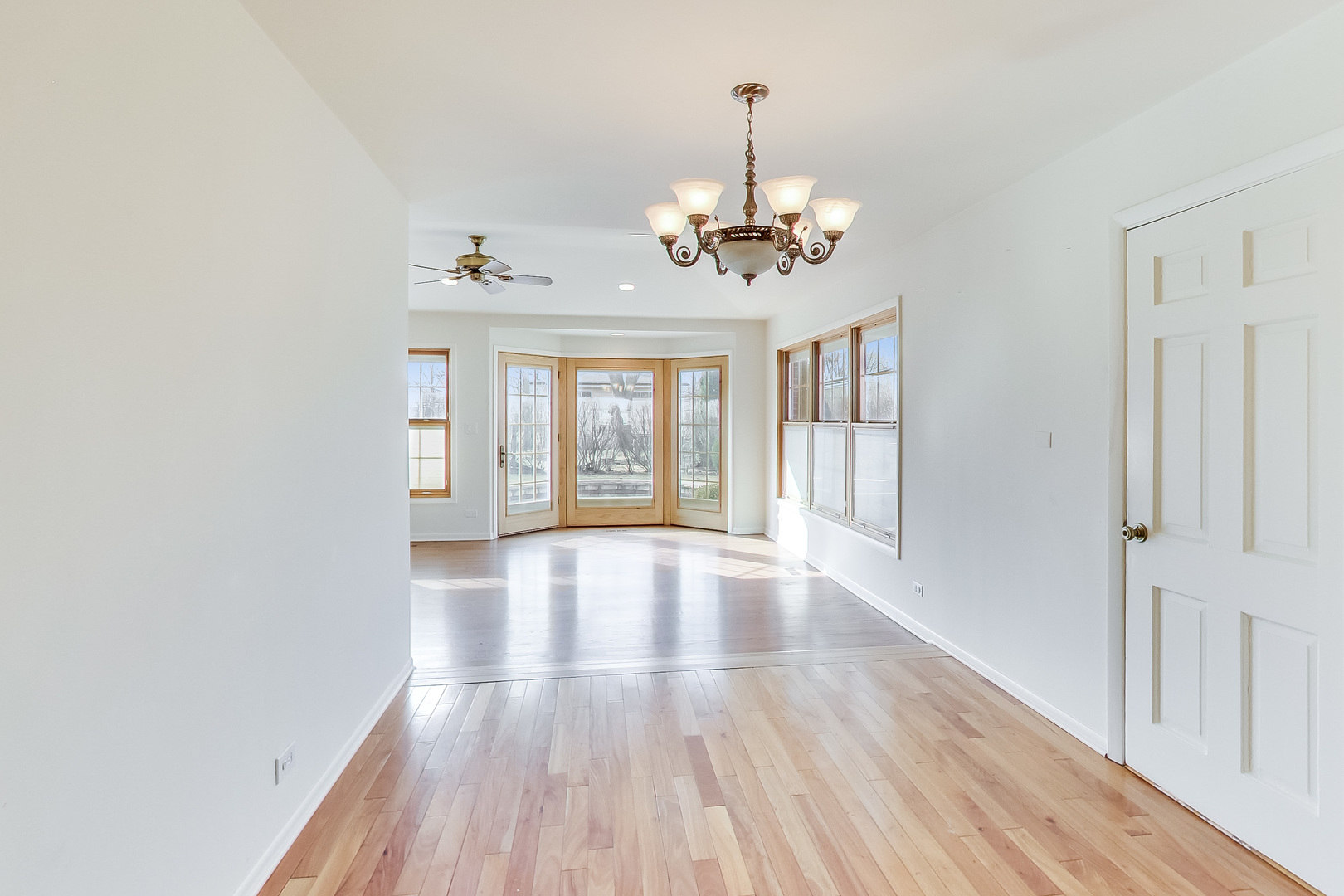 2101 Walnut Street Park Ridge, IL 60068 - Photo 14 of 37 a view of livingroom with furniture wooden floor and chandelier