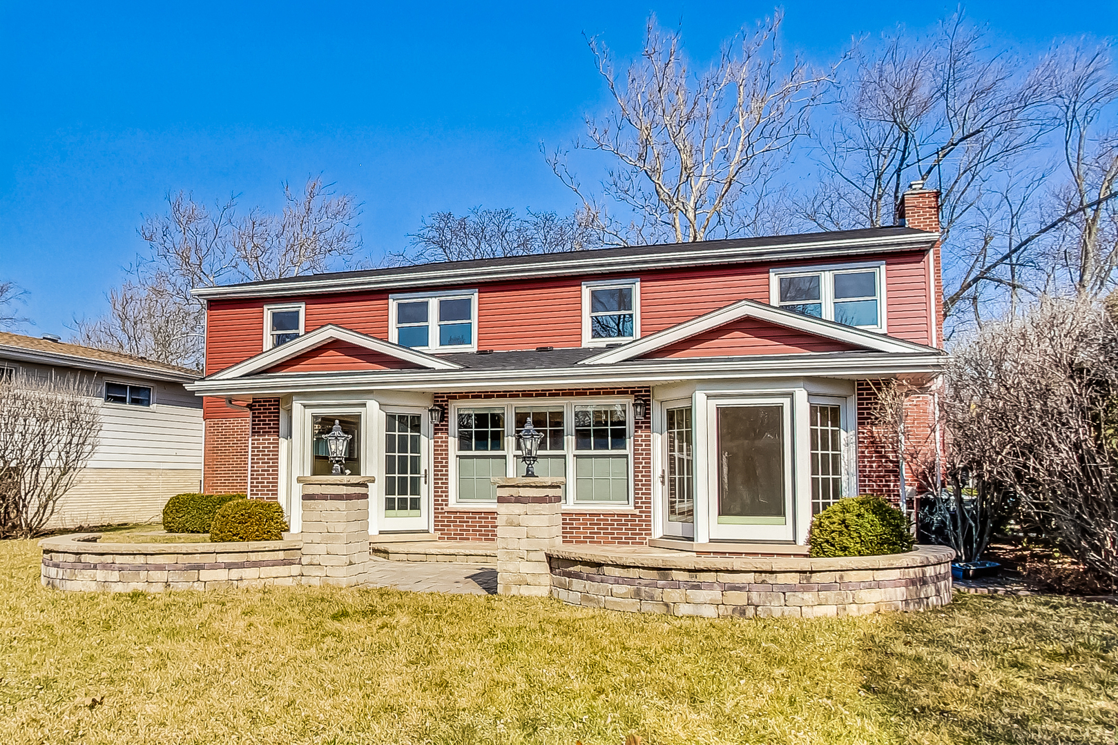 2101 Walnut Street Park Ridge, IL 60068 - Photo 29 of 37 front view of a house with a yard