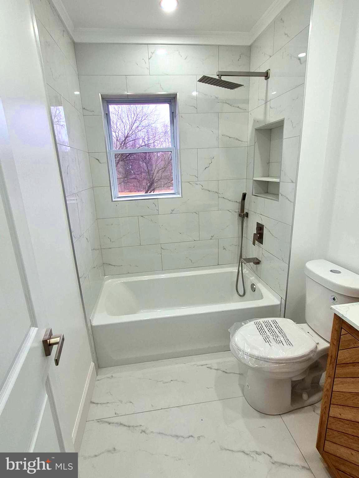 2206 Brinkley Road Fort Washington, MD 20744 - Photo 10 of 12 REMODELED FB FRONT TOP TO BOTTOM
